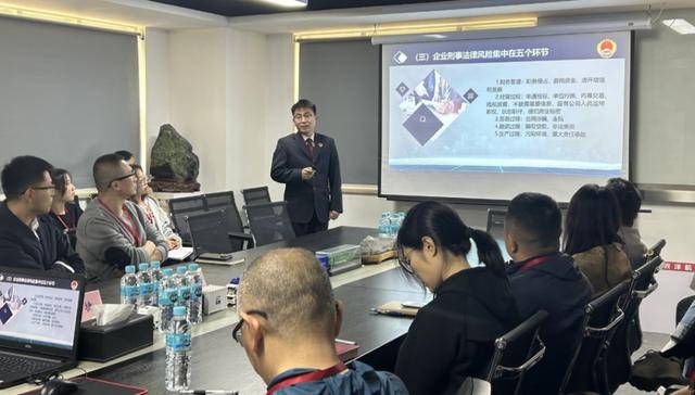 快播破解版，风险与法律之下的灰色地带-第2张图片
