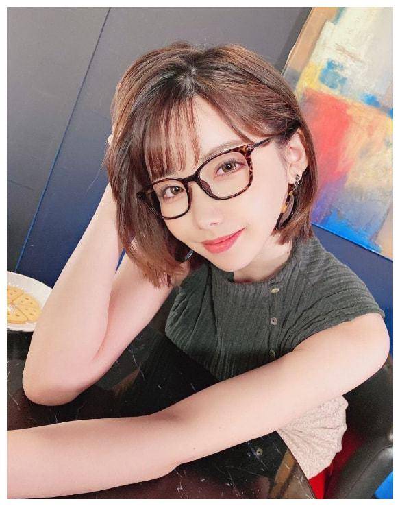 传媒麻豆，新时代的传媒形象代表-第3张图片