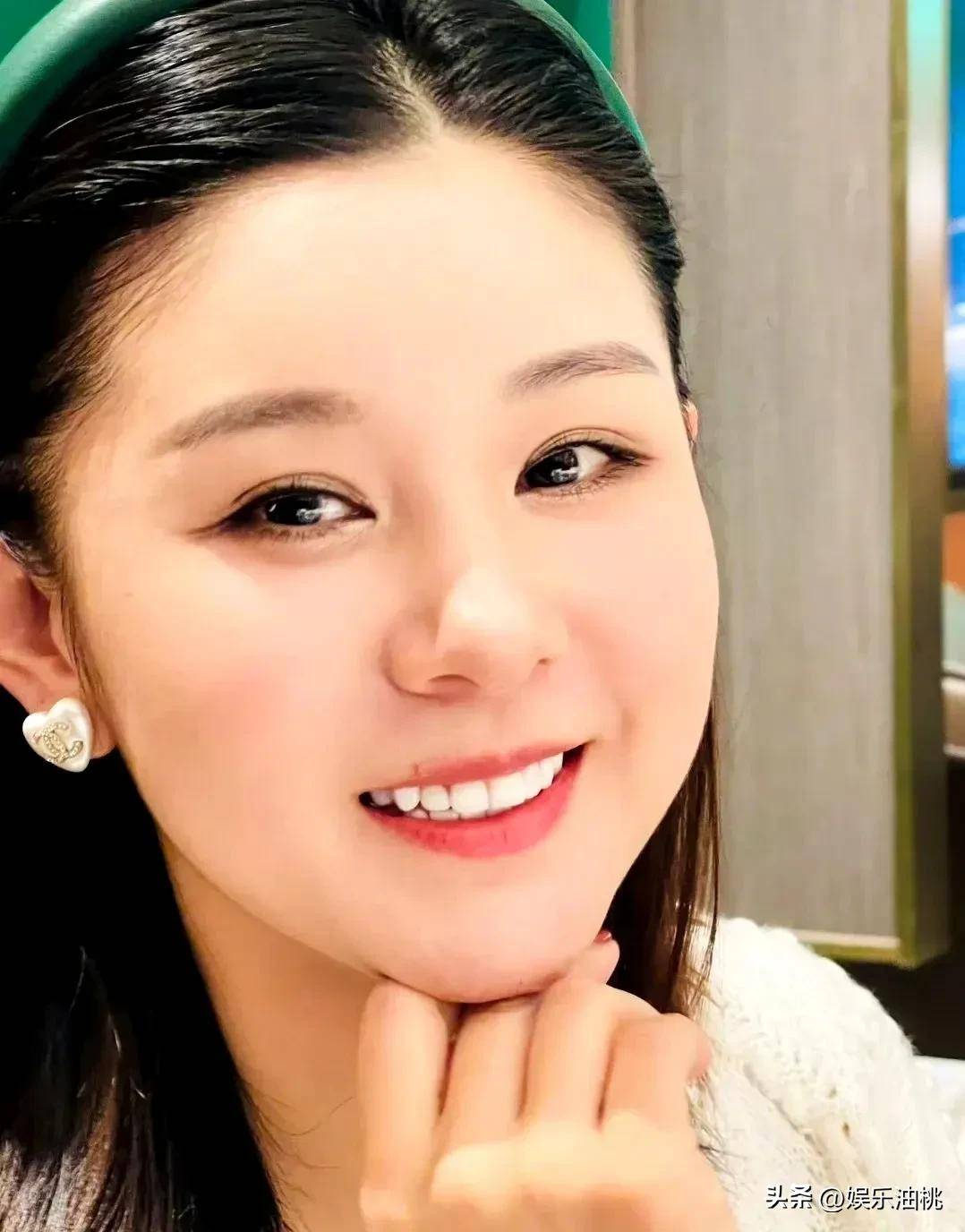 妈妈的朋友3完整视频有翻译木妈妈的朋友，一段珍贵的友谊与理解-第2张图片