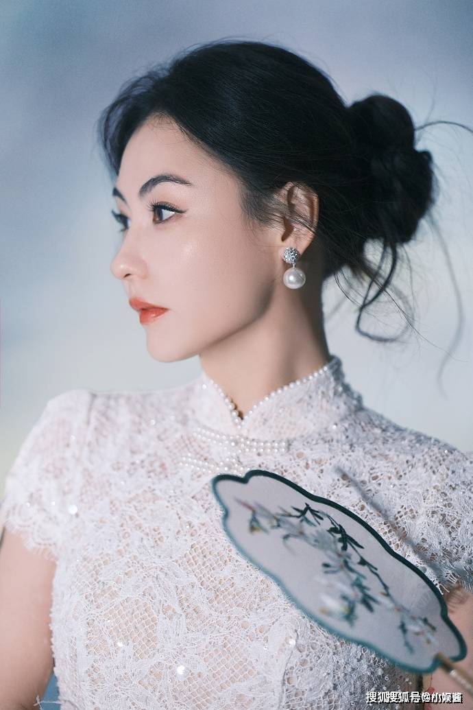 张柏芝照艳原图，美丽背后的故事与魅力解析-第2张图片