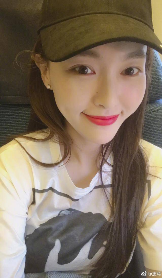 美女下部特写图片美女私密部位特写，深度探索与美学-第3张图片
