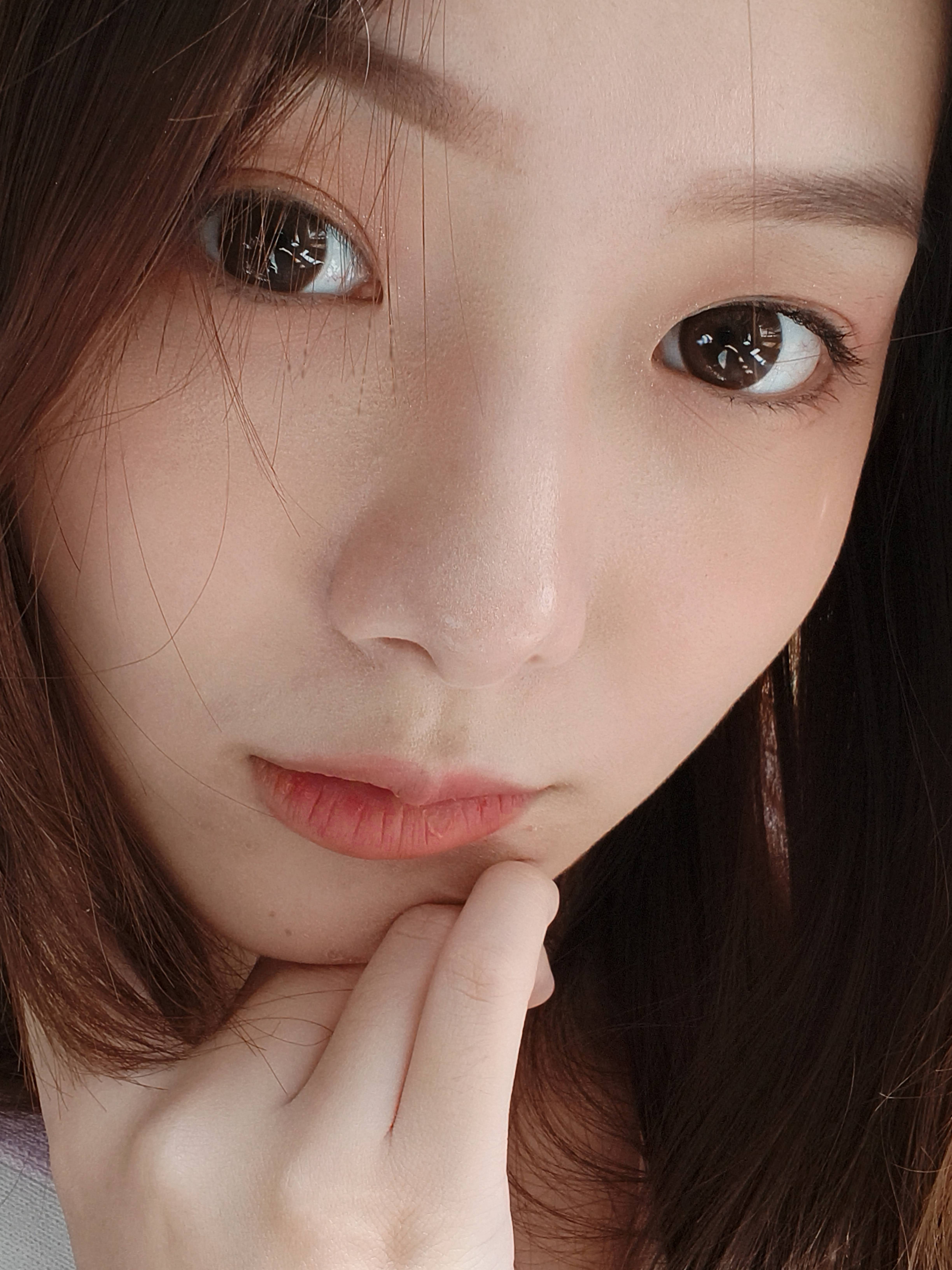 欧美综合自拍亚洲综合图探索欧美与亚洲综合自拍与图集的魅力-第3张图片