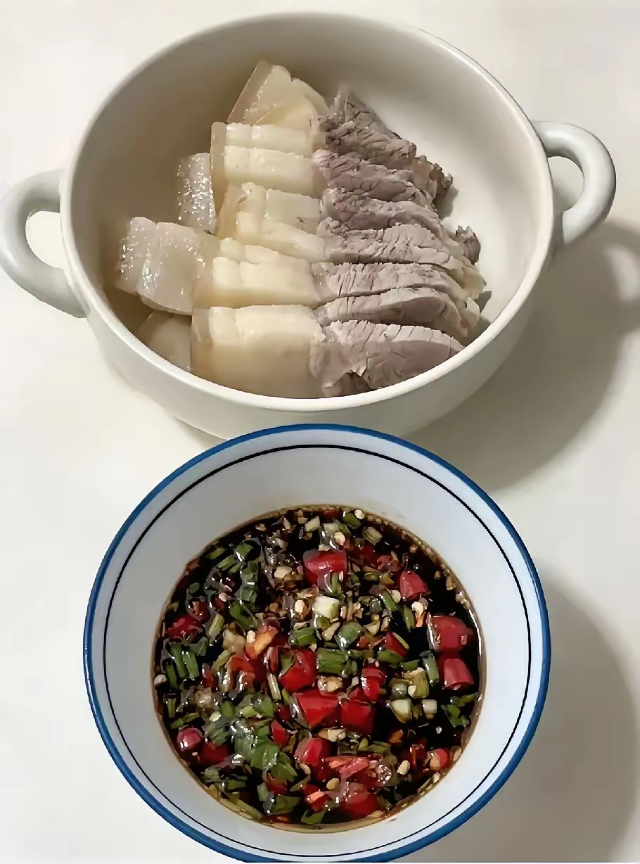 五花肉婆婆怎么做出来有种怪味五花肉POPO的魅力与制作-第1张图片