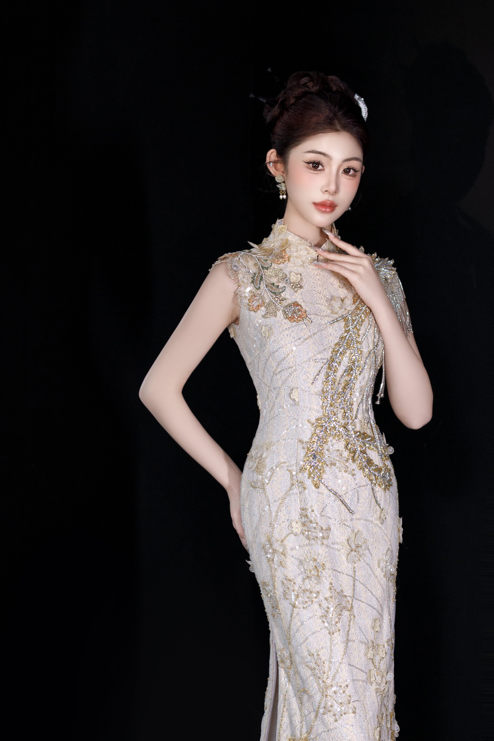 丰满熟妇的魅力，激战中的身姿与大屁股的独特风情-第1张图片