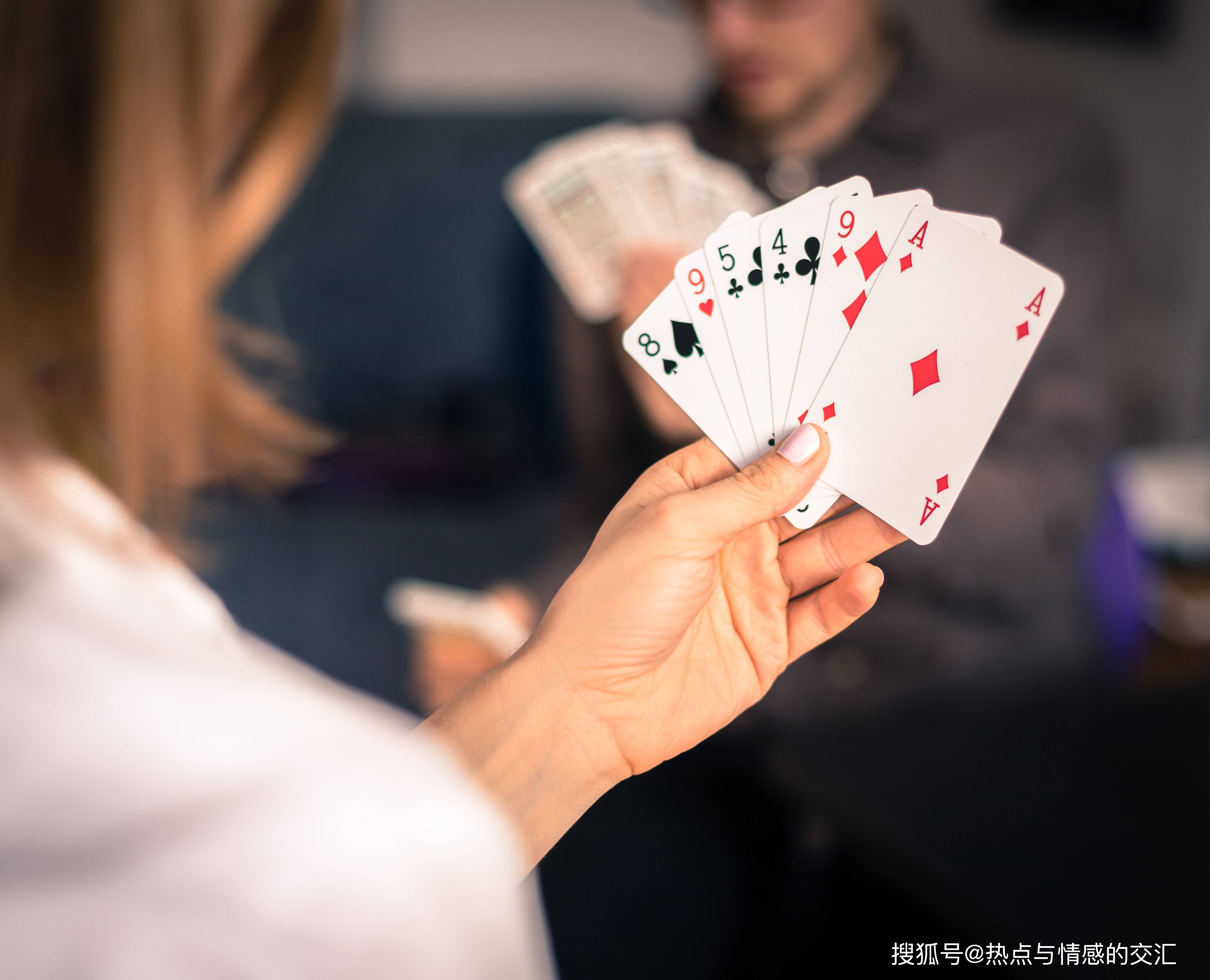 打扑克的污意思打扑克背后的深层含义-第1张图片