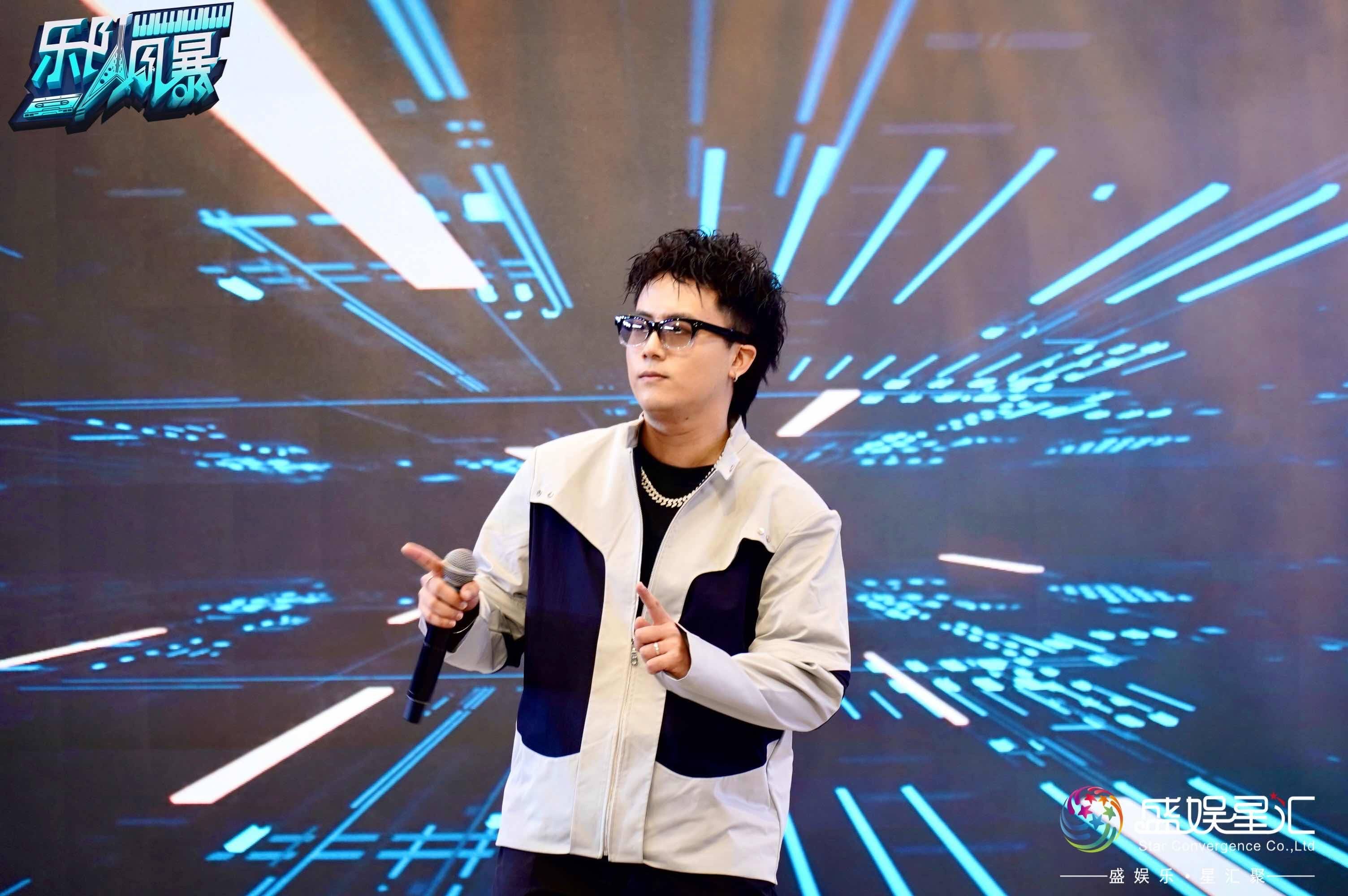 LOL S7，荣耀之战的辉煌时刻-第1张图片